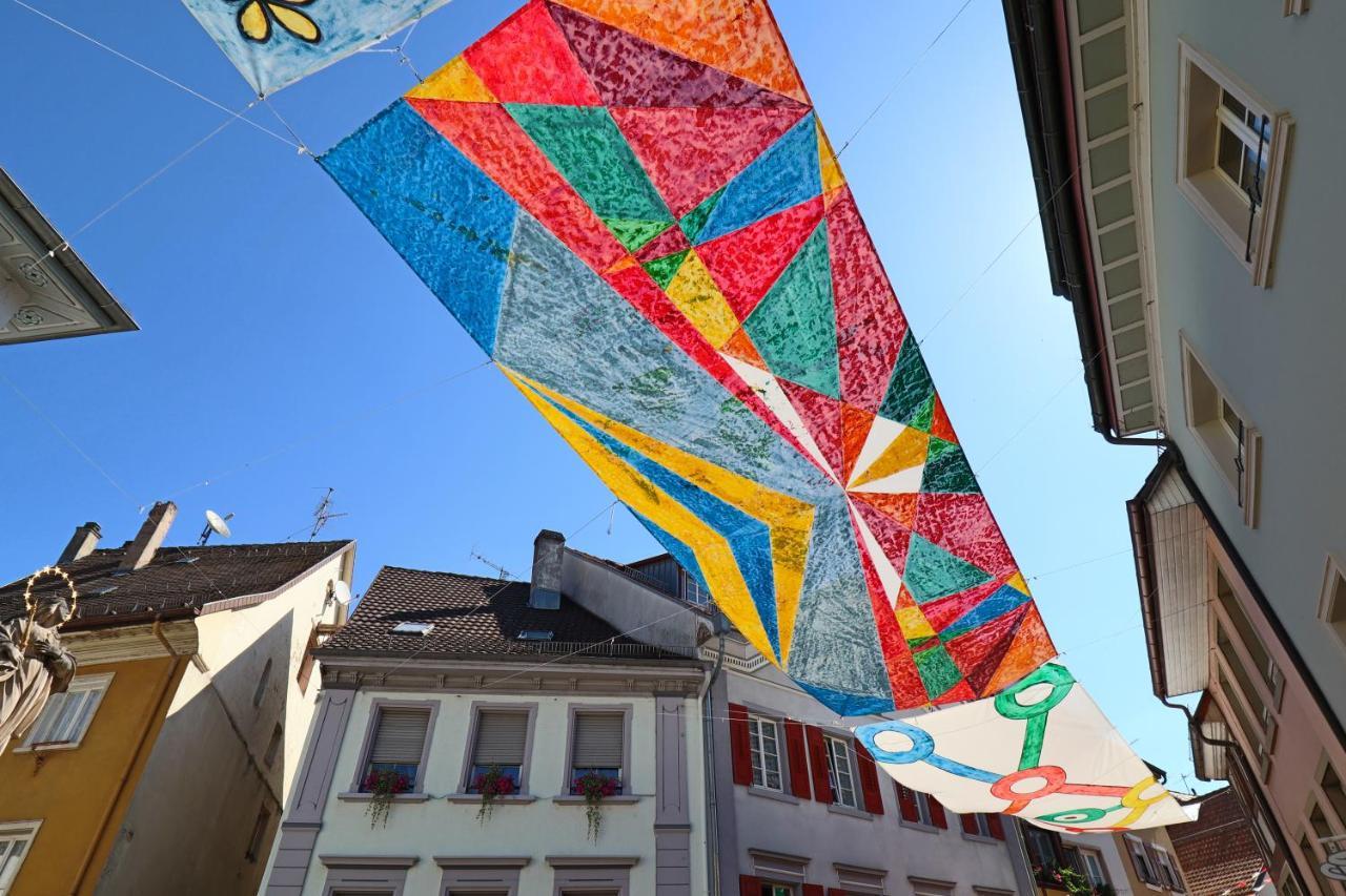 Loewe Apartment Gelb Tiengen Altstadt Waldshut-Tiengen Zewnętrze zdjęcie